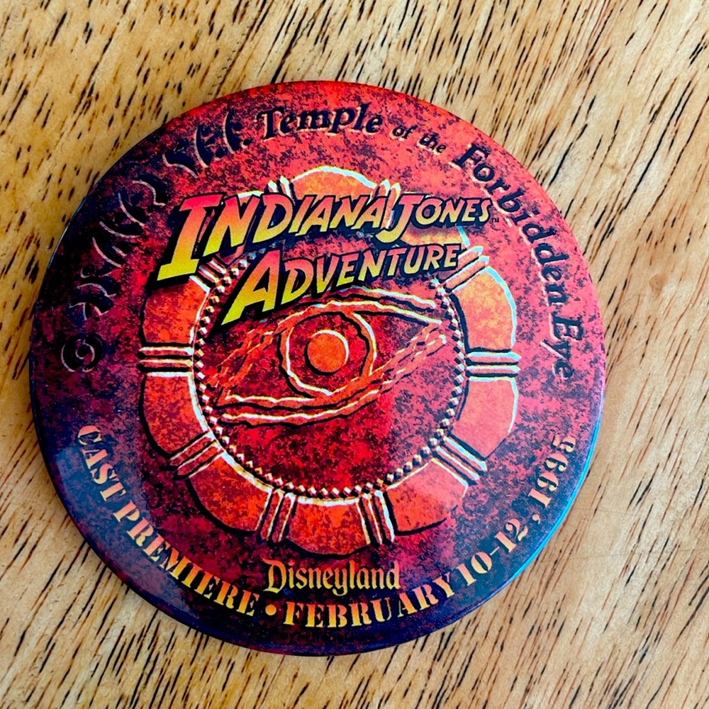 Disneyland Indian Jones Adventure cast premier button
